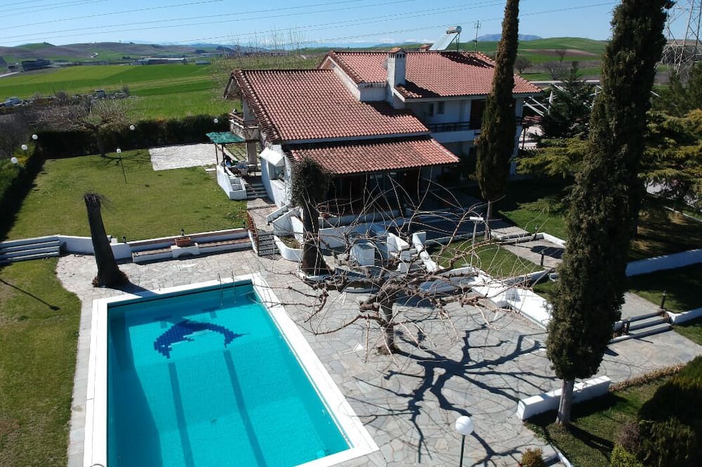 Photo of Outdoor in Larissa