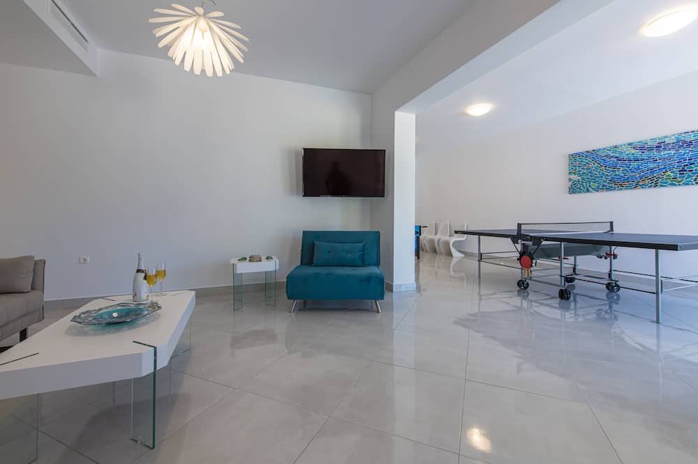 Photo of Livingroom in Agii Anargiri