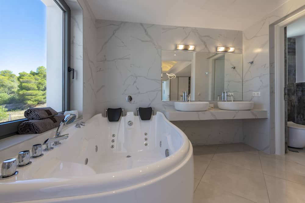 Photo of Bathroom in Agii Anargiri