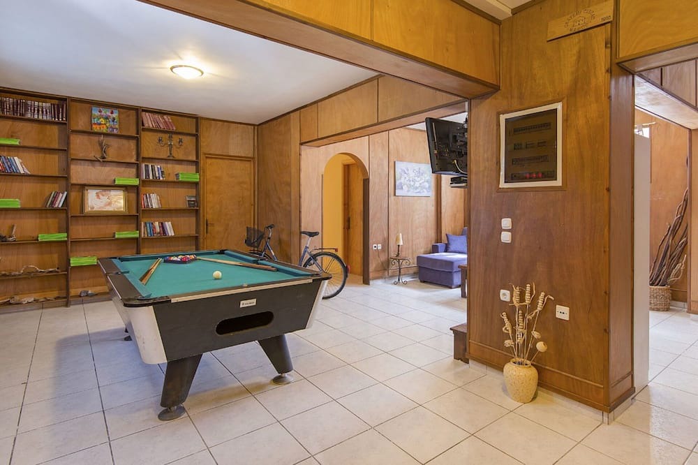 Photo of Bedroom in Lahania