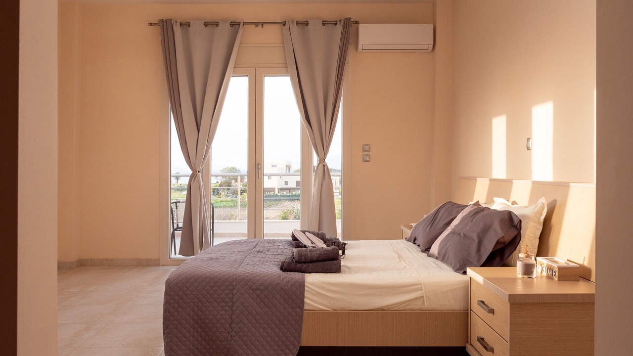 Photo of Bedroom in Petaloudes