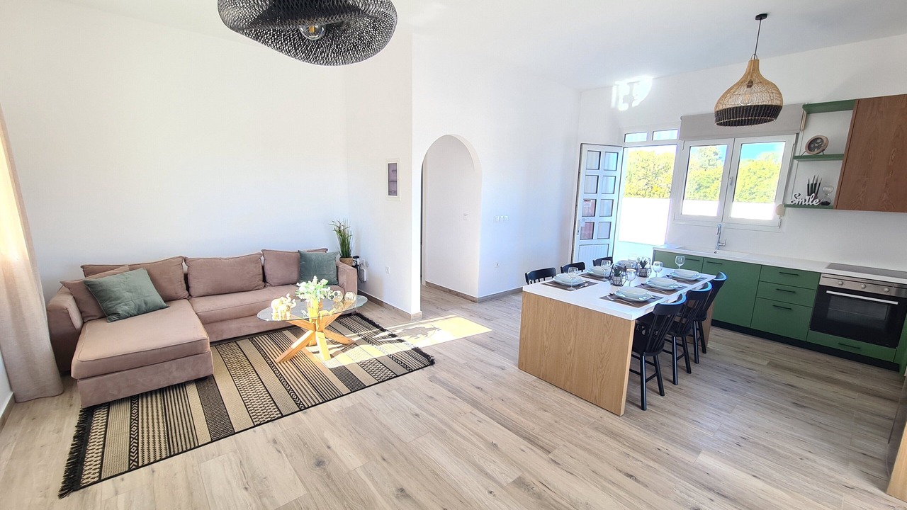 Photo of Livingroom in South Rhodes