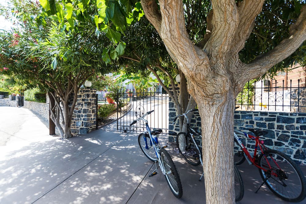 Photo of Outdoor in Melissourgakion