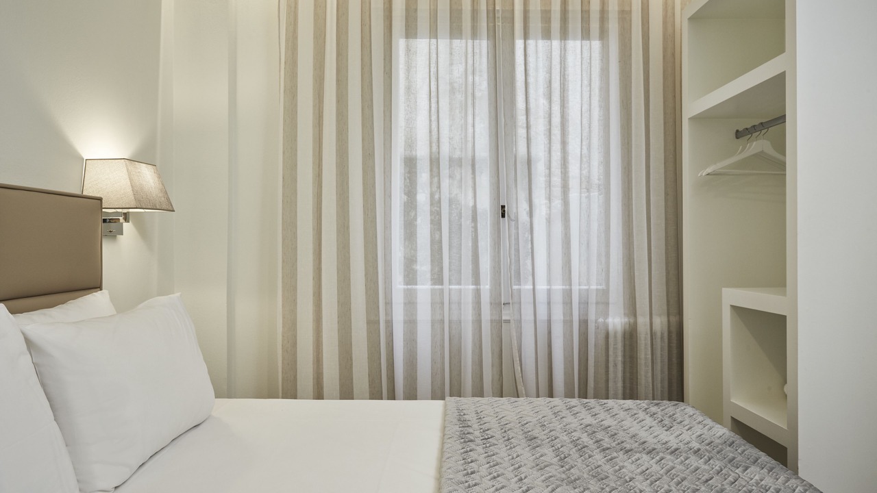 Photo of Bedroom in Kolonaki