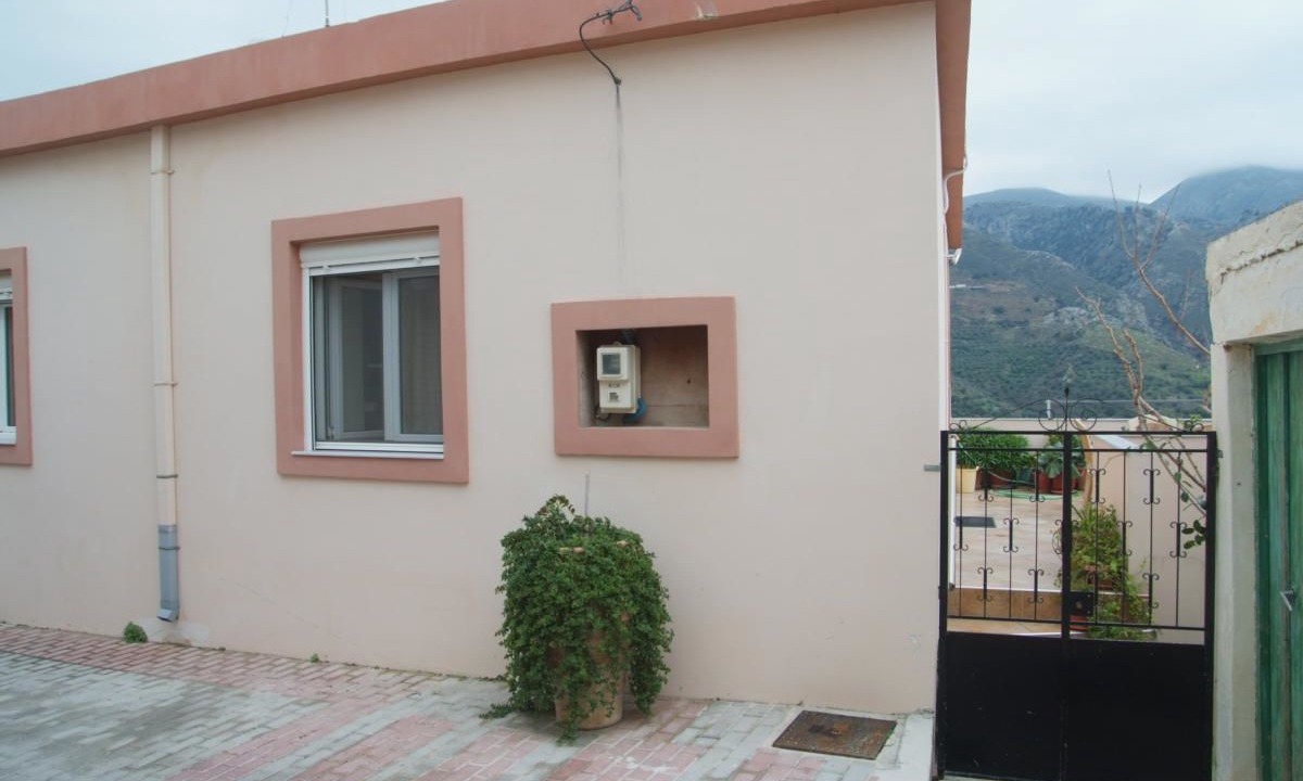 Photo of Outdoor in Tourloti