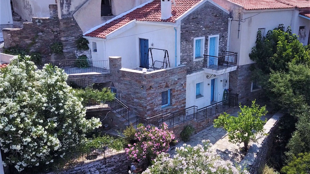 Photo of Outdoor in Ioulida