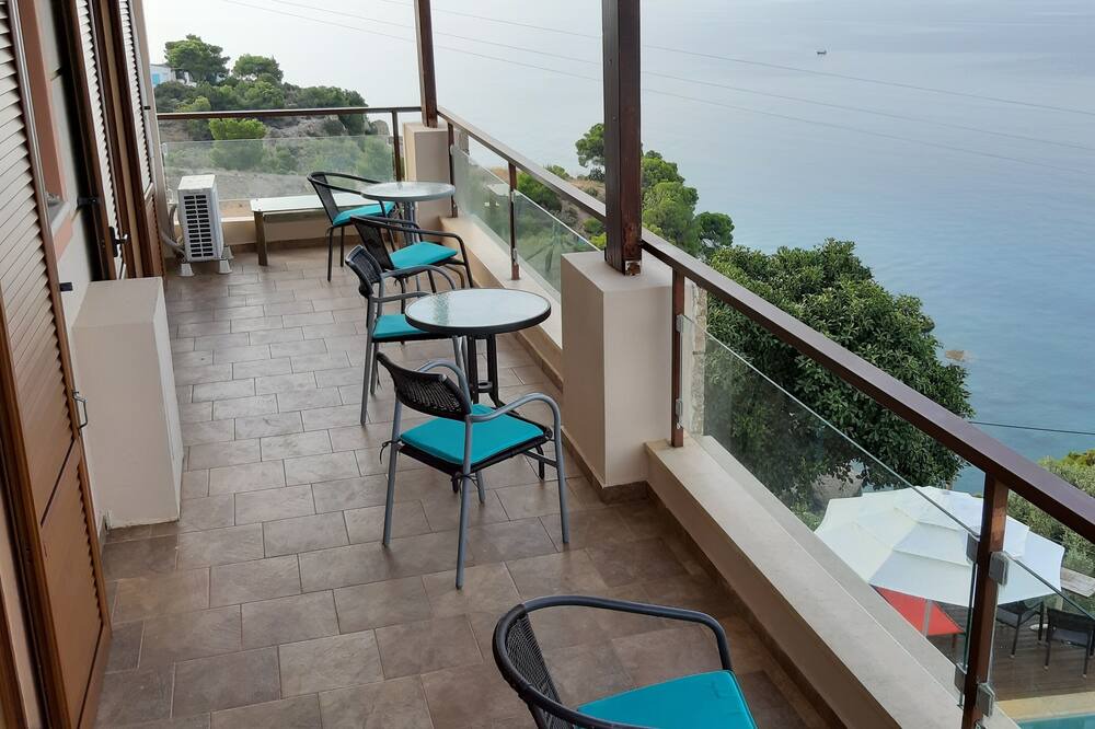 Photo of Patio Balcony in Kilada