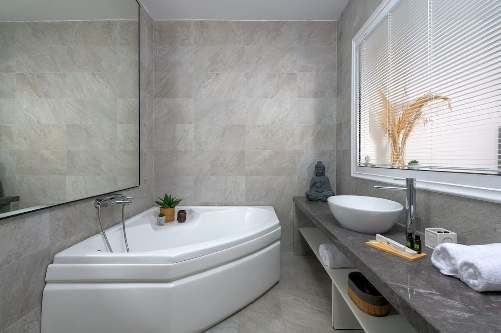Photo of Bathroom in Soroni