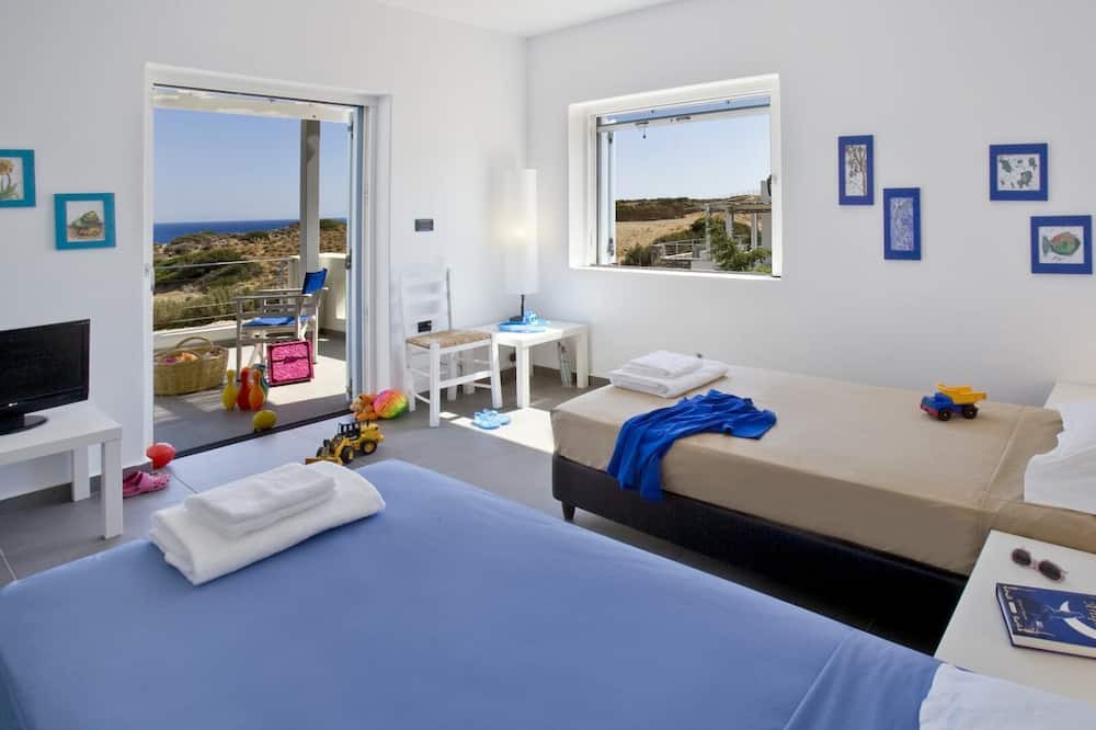 Photo of Bedroom in Moutsouna