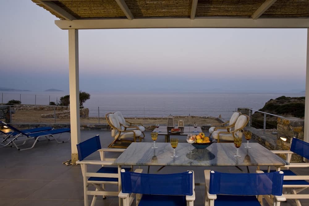 Photo of Patio Balcony in Moutsouna