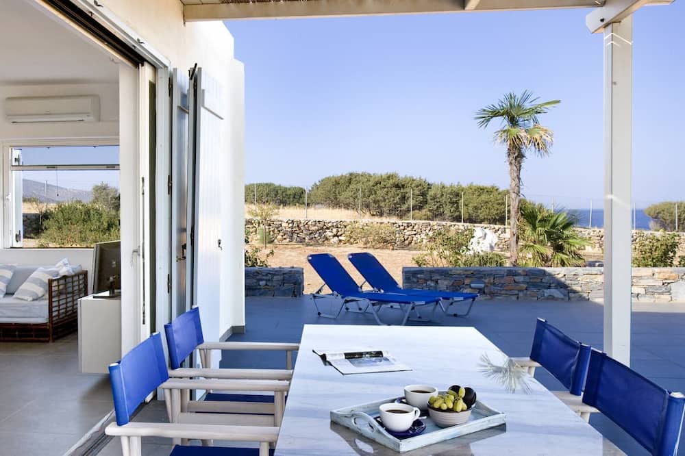 Photo of Patio Balcony in Moutsouna