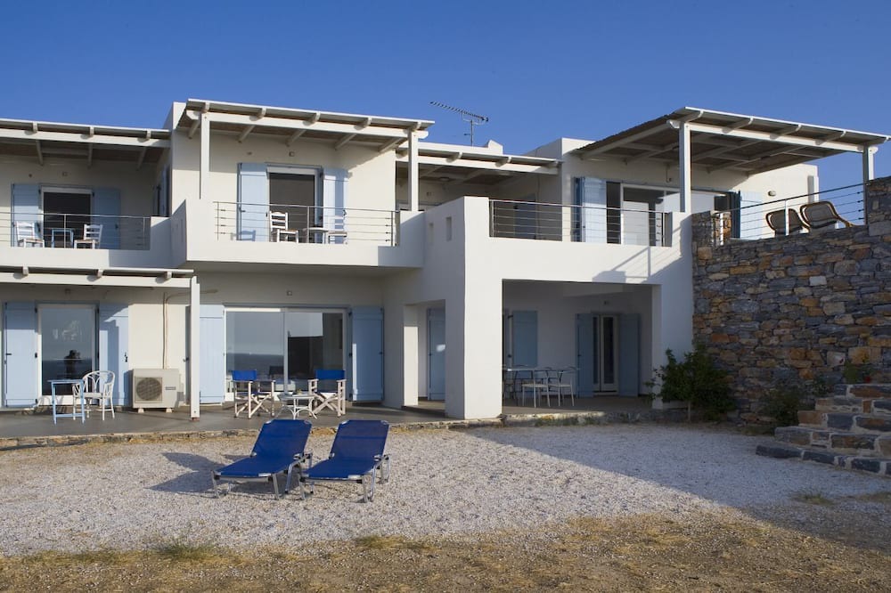 Photo of Outdoor in Moutsouna