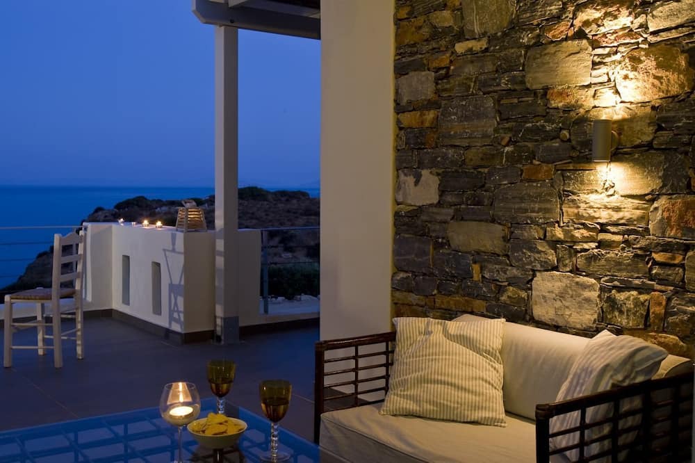 Photo of Patio Balcony in Moutsouna