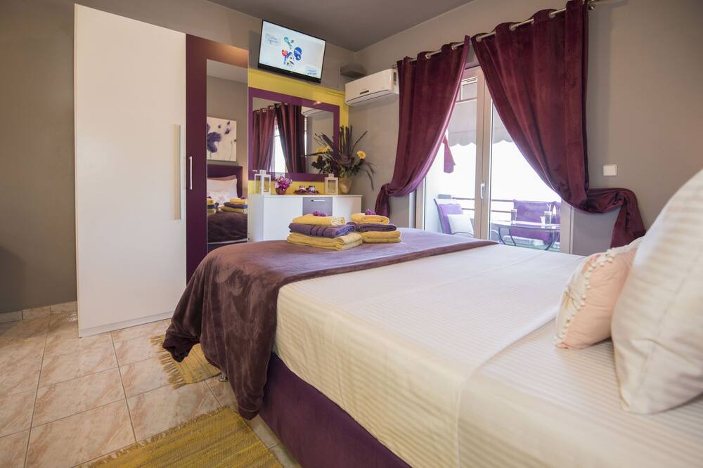 Photo of Bedroom in Kalathos