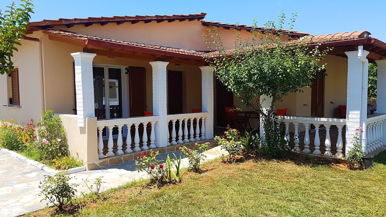 Photo of Outdoor in Messonghi