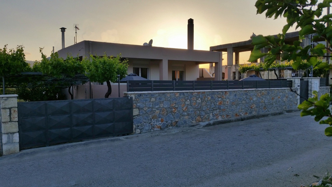 Photo of Outdoor in Monopari