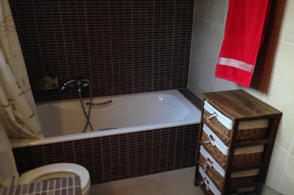 Photo of Bathroom in Zakhloritika