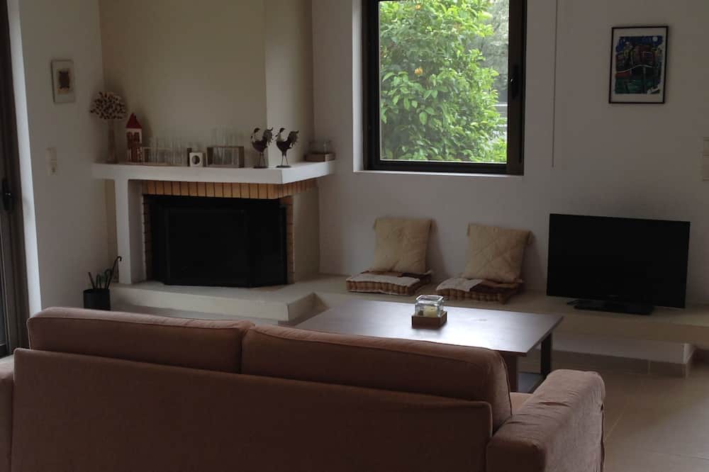 Photo of Livingroom in Zakhloritika