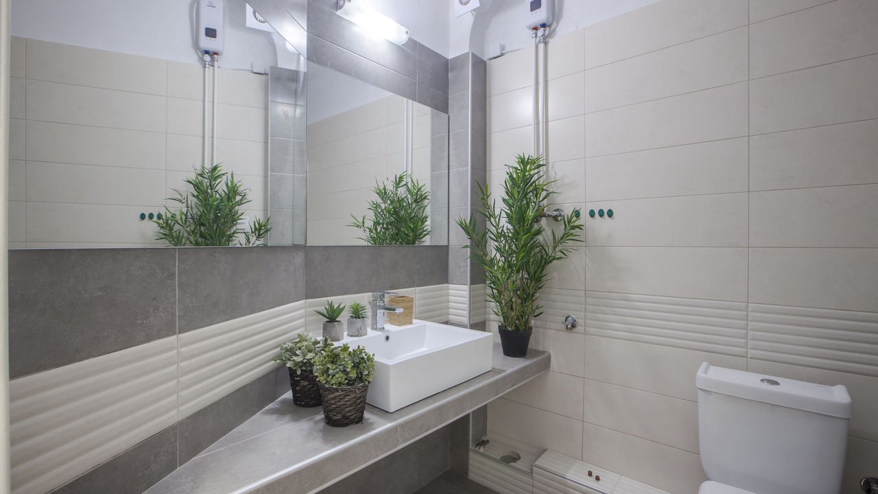 Photo of Bathroom in Neos Marmaras
