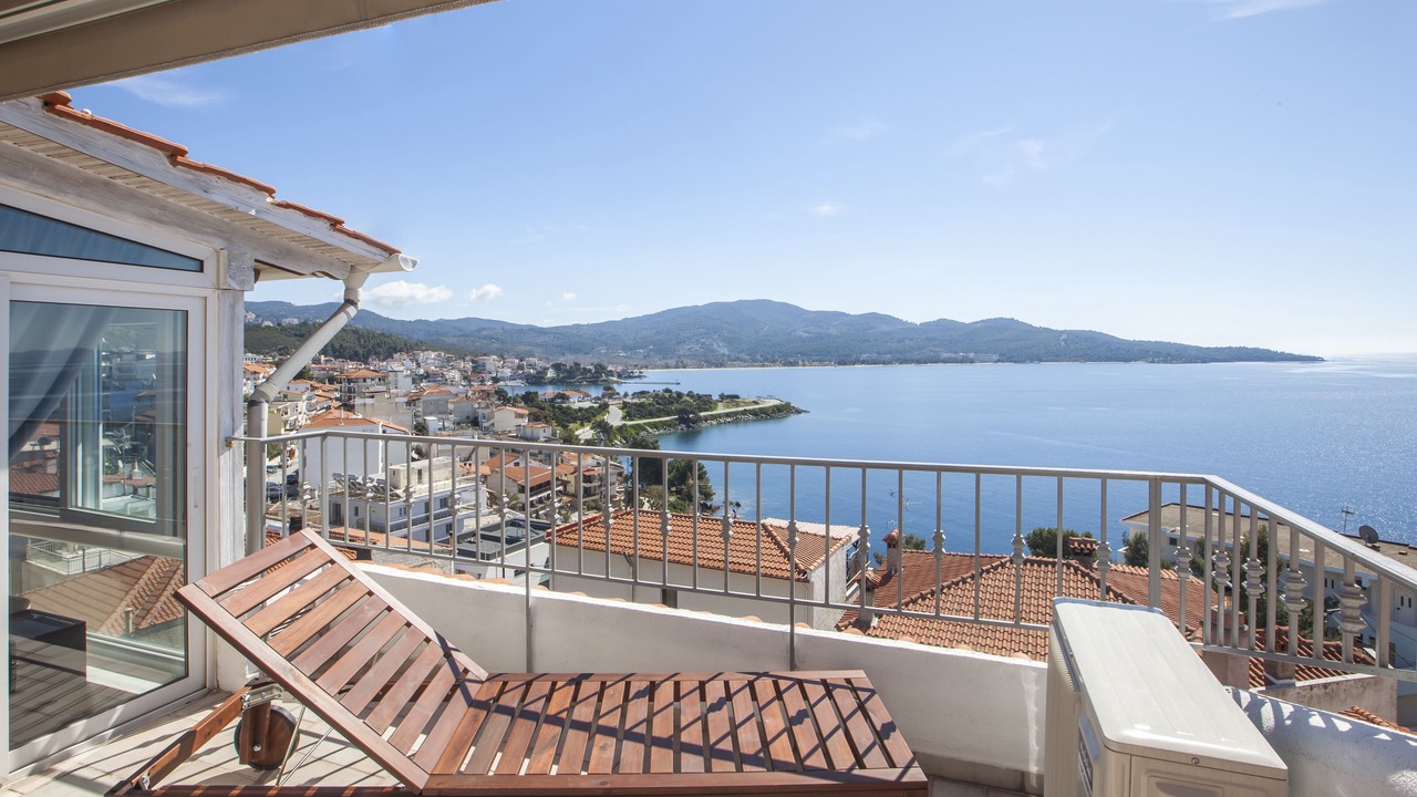 Photo of Patio Balcony in Neos Marmaras