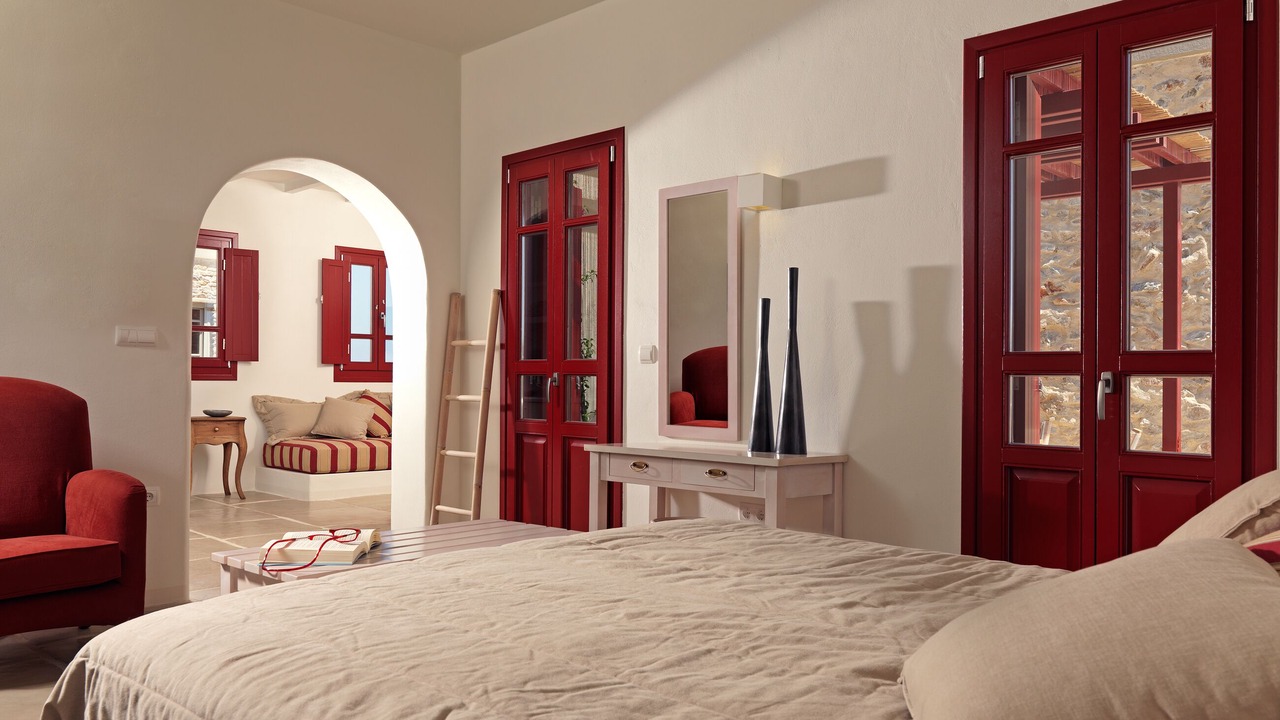Photo of Bedroom in Folegandros Town
