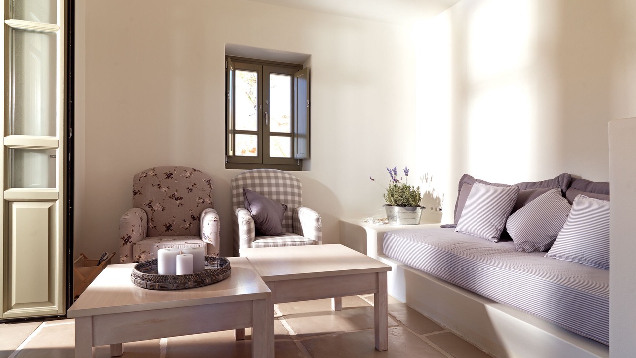 Photo of Bedroom in Folegandros Town