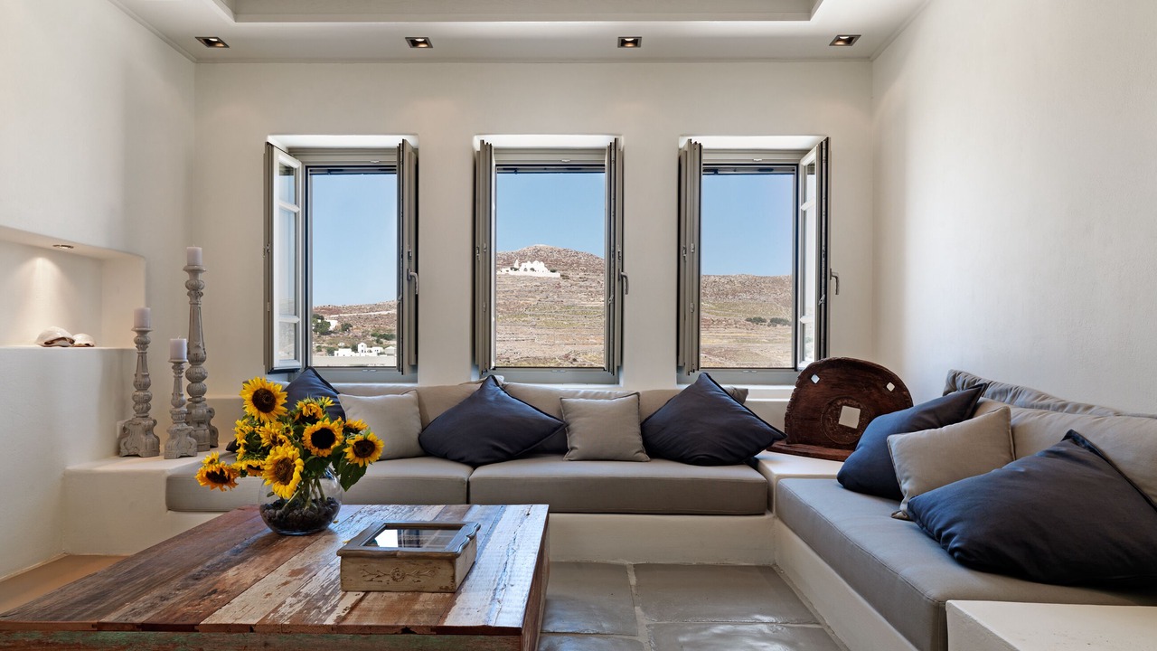 Photo of Others in Folegandros Town