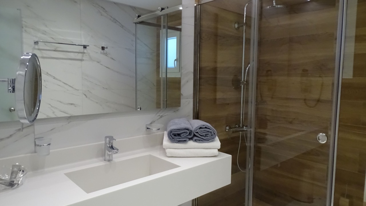 Photo of Bathroom in Chrisopigi