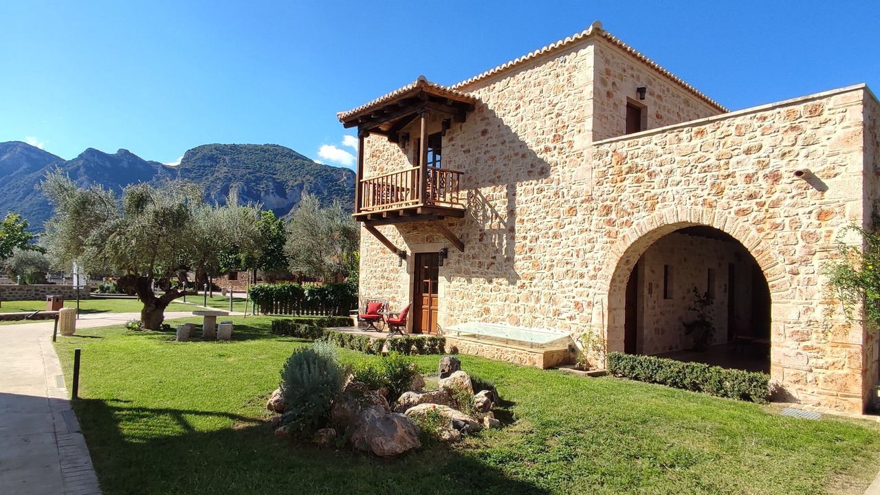Photo of Outdoor in Tripi