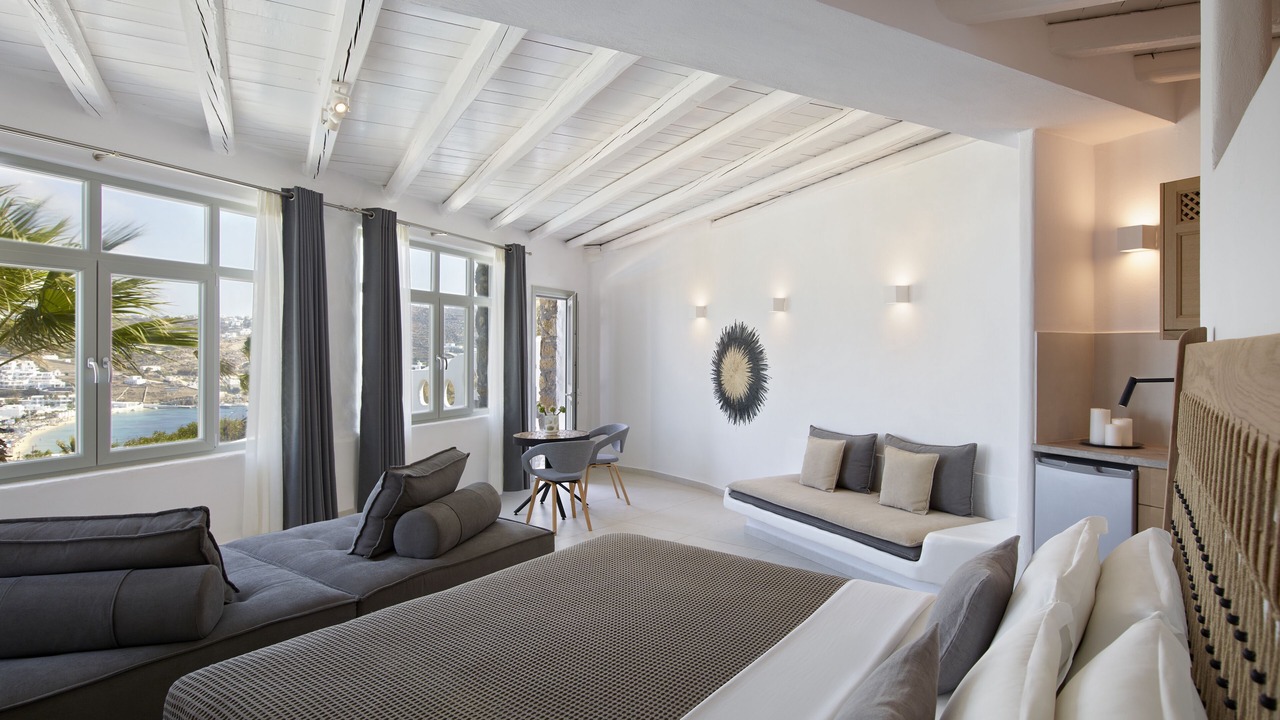 Photo of Livingroom in Ornos
