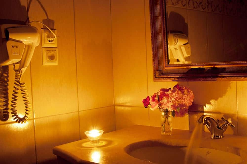 Photo of Bathroom in Roda