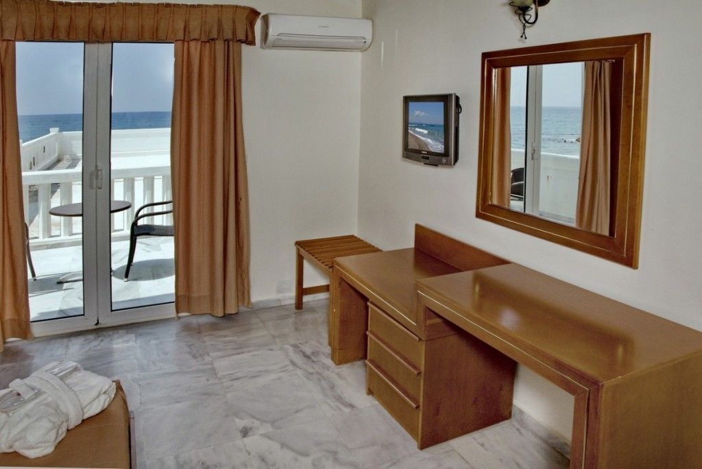 Photo of Bedroom in Adelianos Kampos