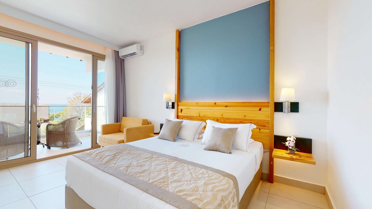 Photo of Bedroom in Elia Nikitis