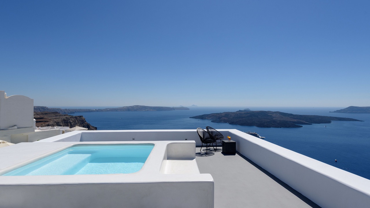 Photo of Bedroom in Fira