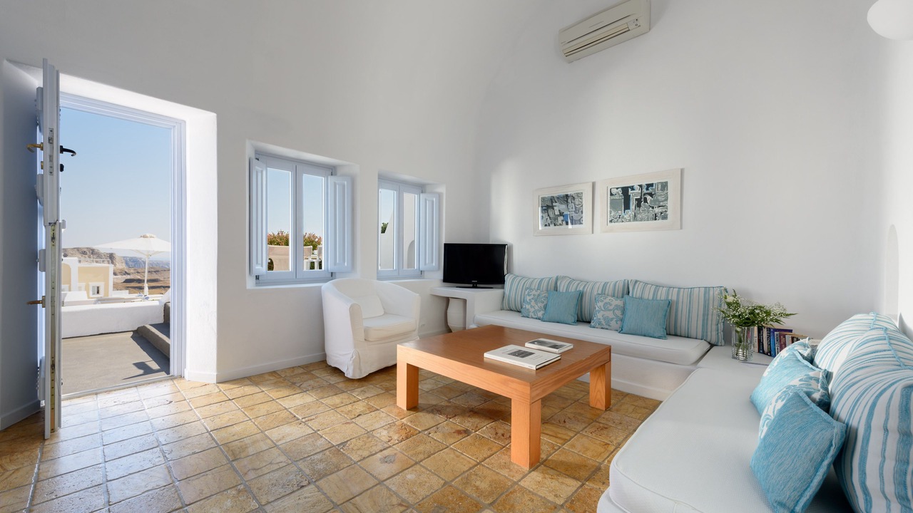 Photo of Bedroom in Fira