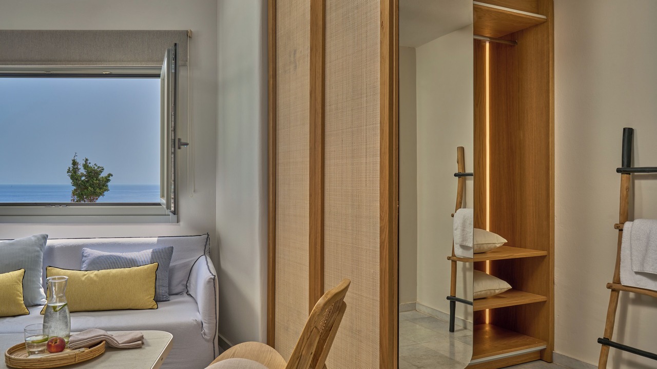 Photo of Bedroom in Ios