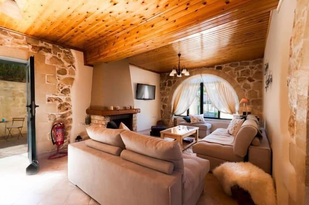 Photo of Livingroom in Makhairoi
