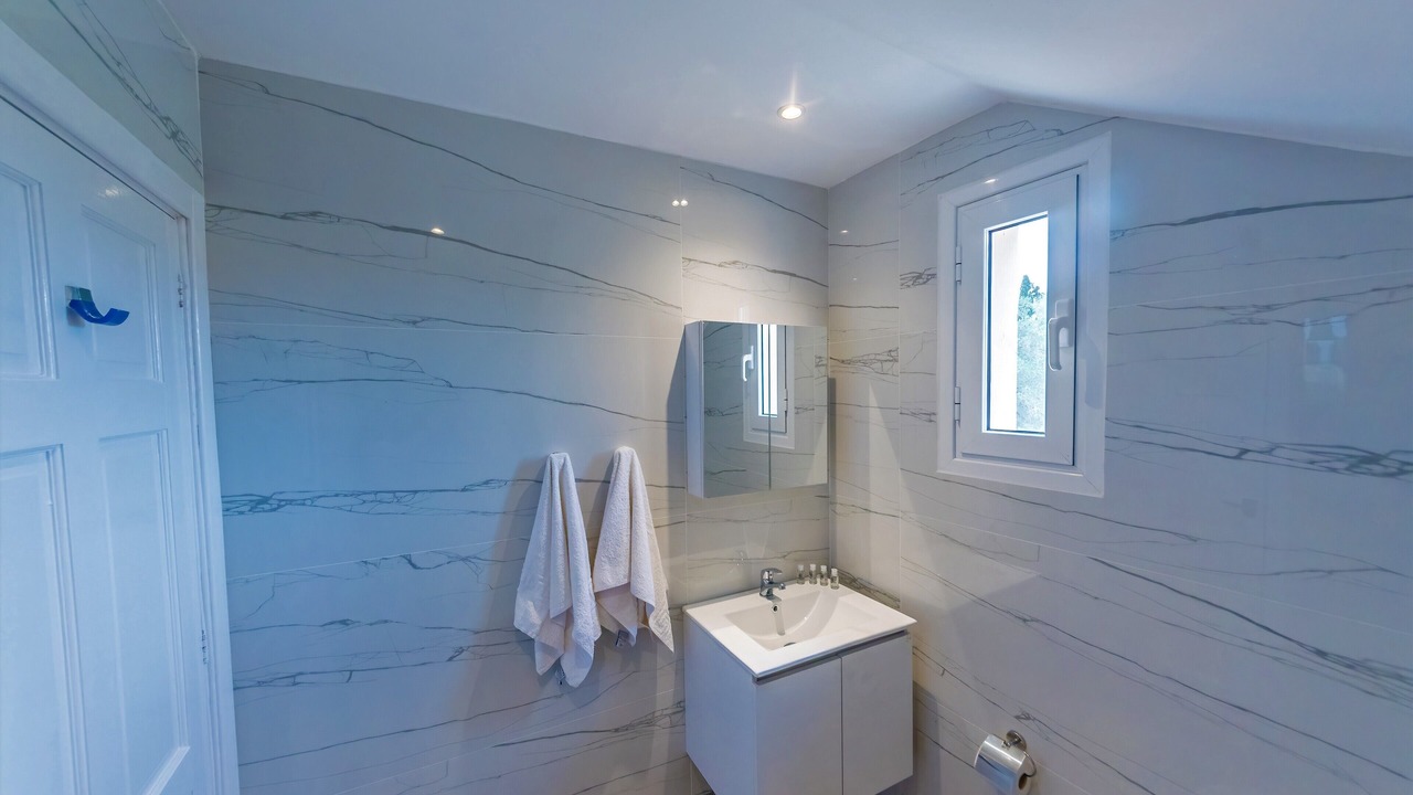 Photo of Bathroom in Melikia