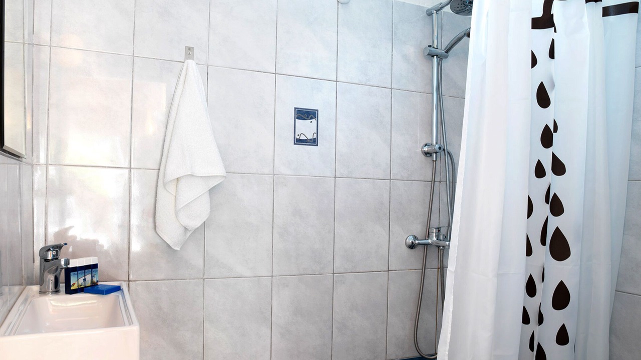 Photo of Bathroom in Kimolos