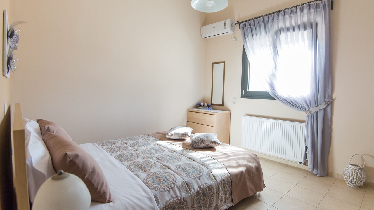 Photo of Bedroom in Adelianos Kampos