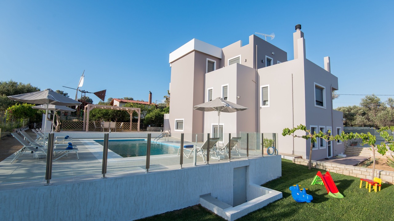 Photo of Outdoor in Adelianos Kampos