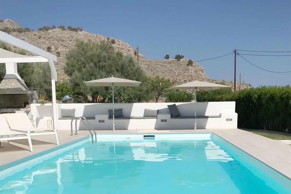 Photo of Outdoor in Lardos