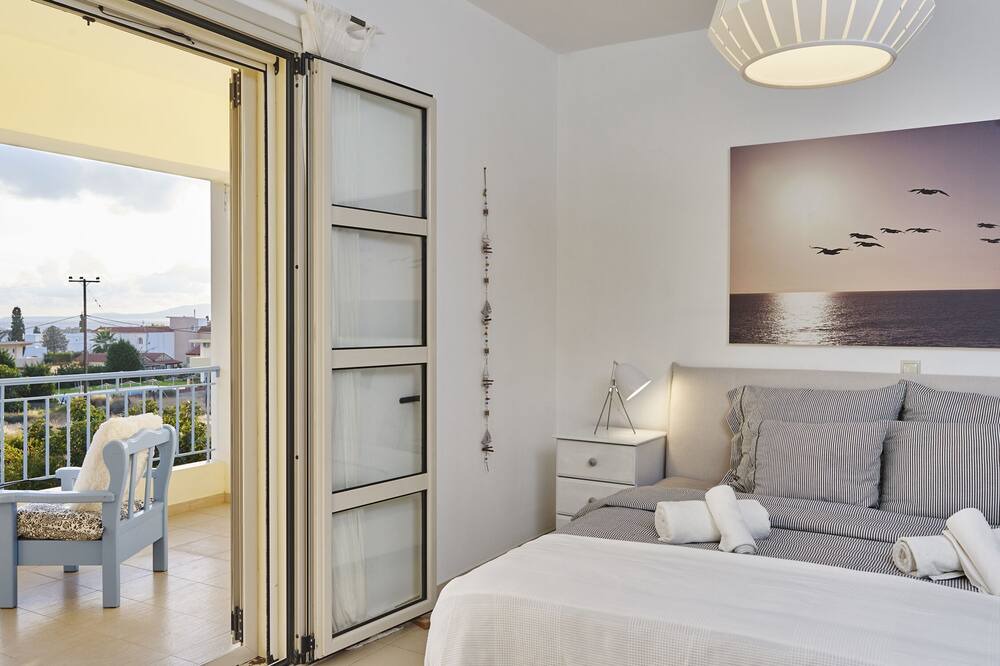 Photo of Bedroom in Lardos
