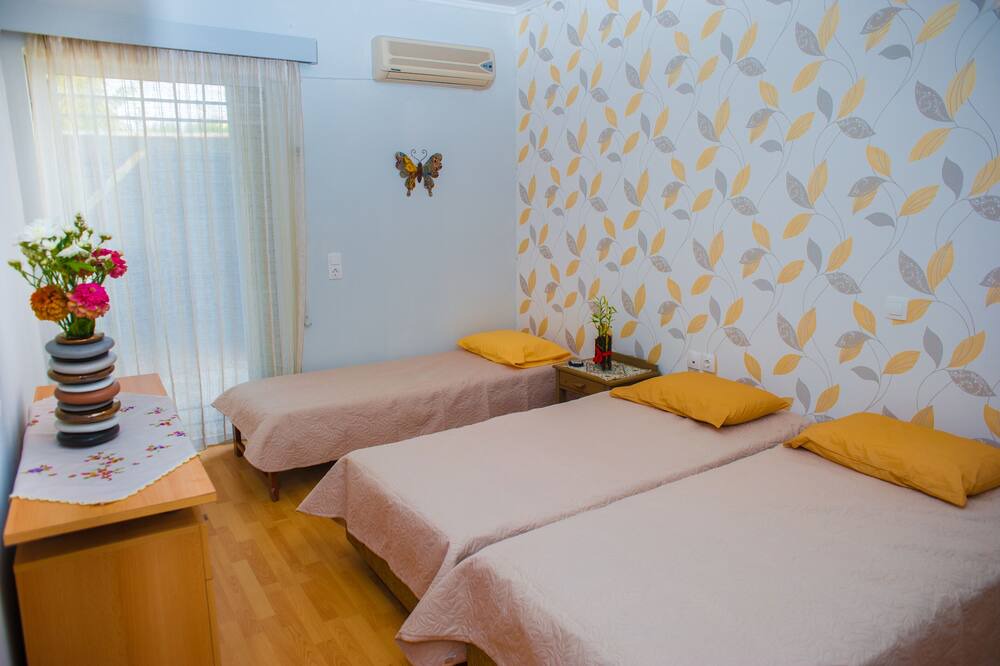 Photo of Bedroom in Stavromenos