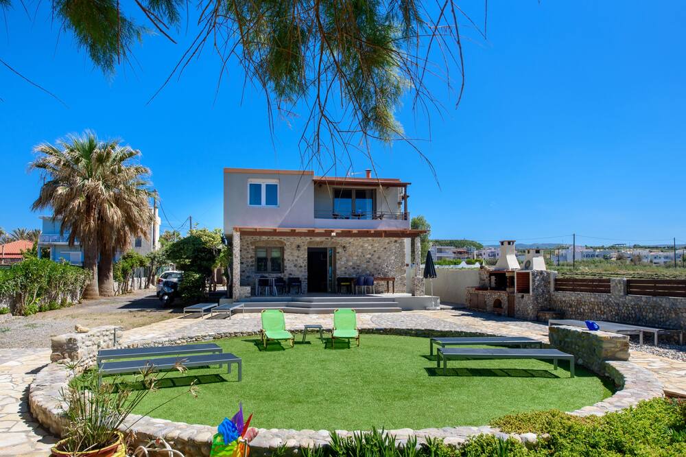Photo of Outdoor in Stavromenos