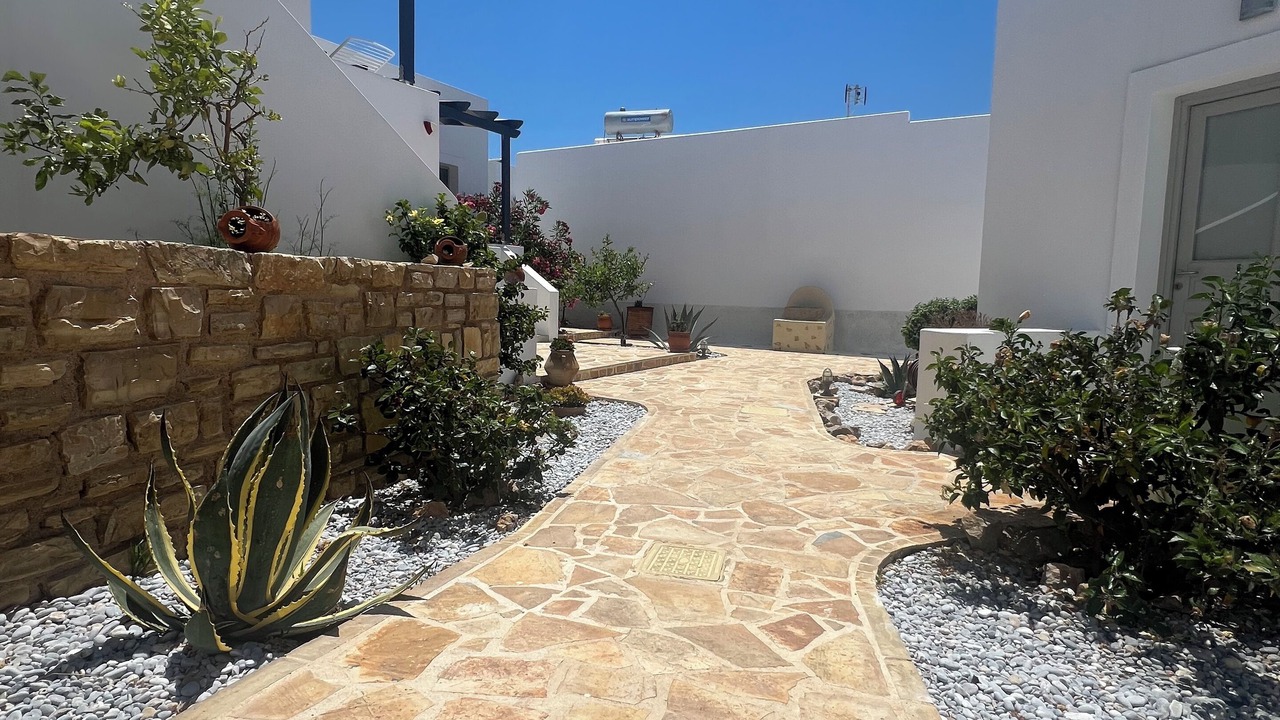 Photo of Outdoor in Lipsoi