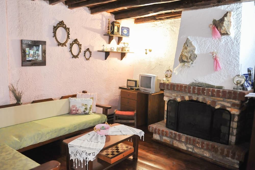 Photo of Livingroom in Stavroupolis