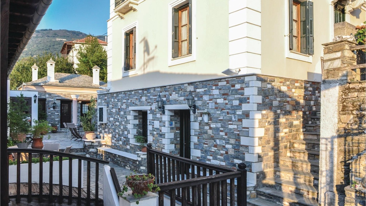 Photo of Outdoor in Portaria