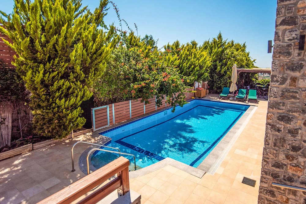 Photo of Outdoor in Milatos