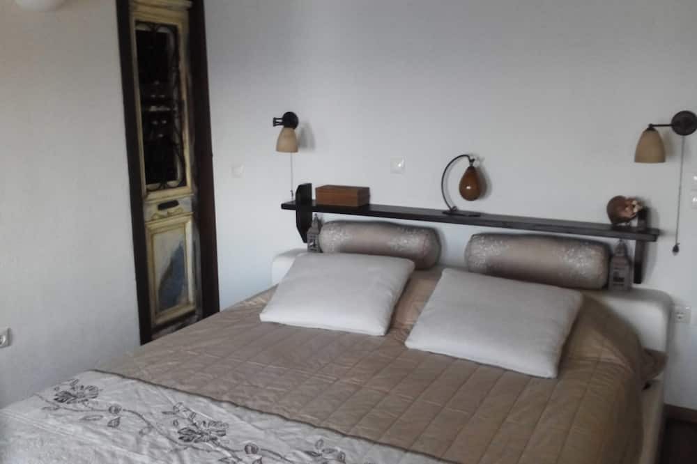 Photo of Bedroom in Pisses
